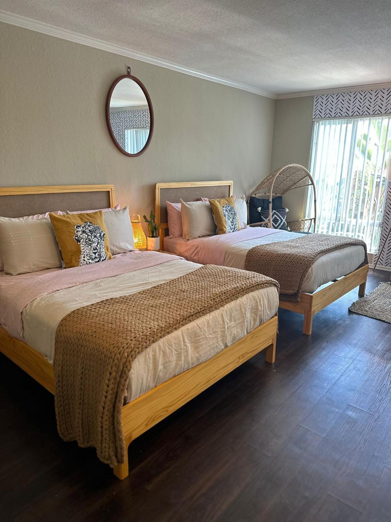Loft Apartments At Hollywood Free Parking Close To Studios Universal Los Angeles Exterior foto