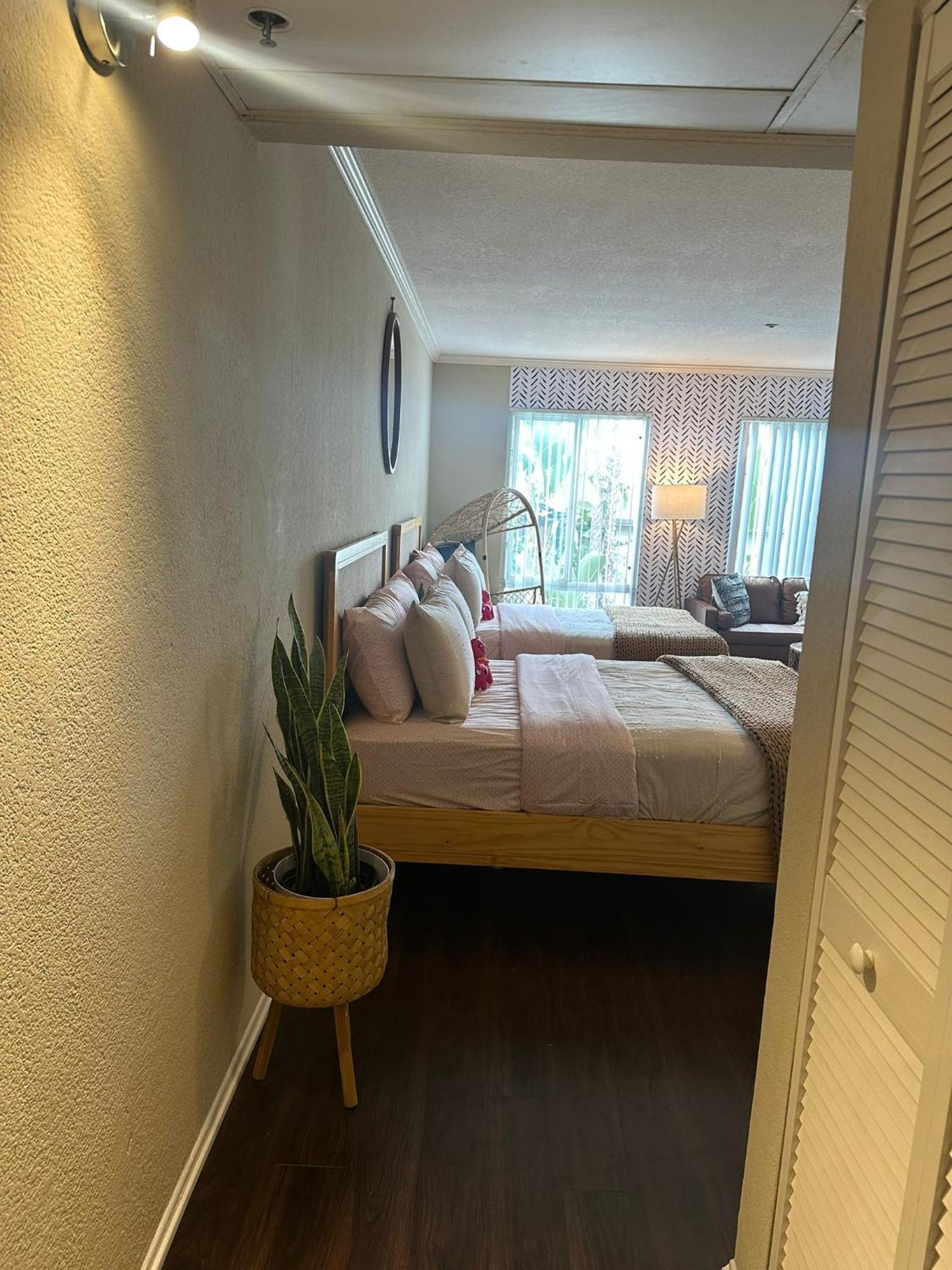 Loft Apartments At Hollywood Free Parking Close To Studios Universal Los Angeles Exterior foto